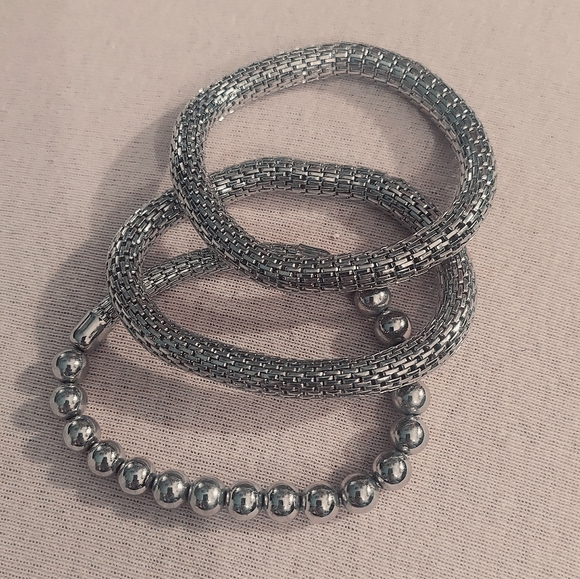 Stackable bracelets - Picture 2 of 5